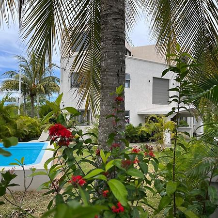 Seasons Break Apartment Pereybere Pereybere Beach Exterior foto